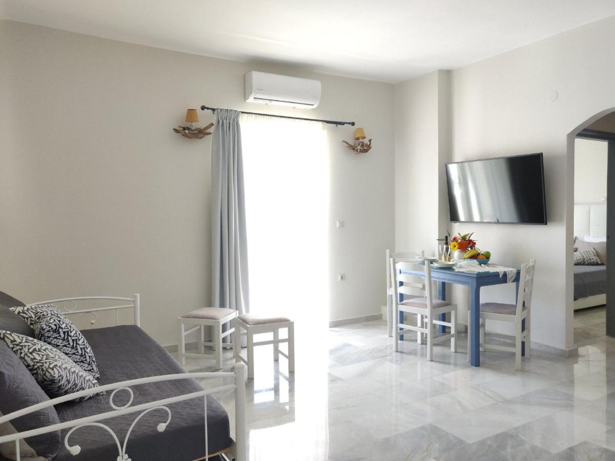 Emorfia'S Apartments พลาตาเนส ภายนอก รูปภาพ
