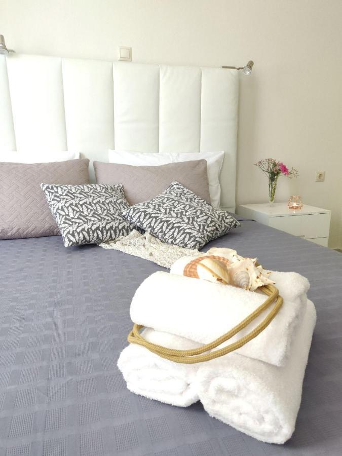 Emorfia'S Apartments พลาตาเนส ภายนอก รูปภาพ