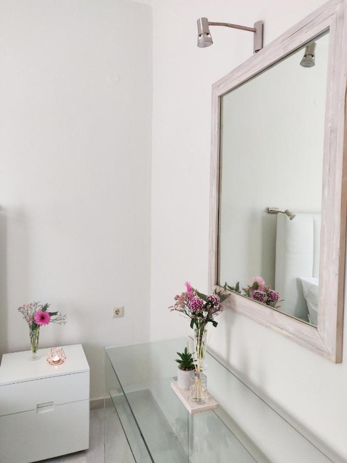 Emorfia'S Apartments พลาตาเนส ภายนอก รูปภาพ